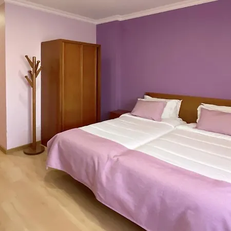 Hebe Peniche Otel Atouguia Da Baleia