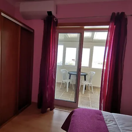 Hebe Peniche 2* اتوغويه ده باليه