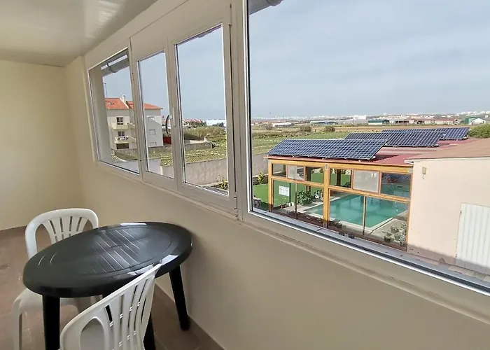 Hebe Peniche Hotel 2*