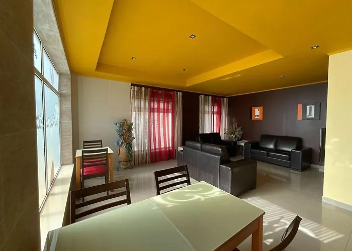 Hebe Peniche Atouguia Da Baleia